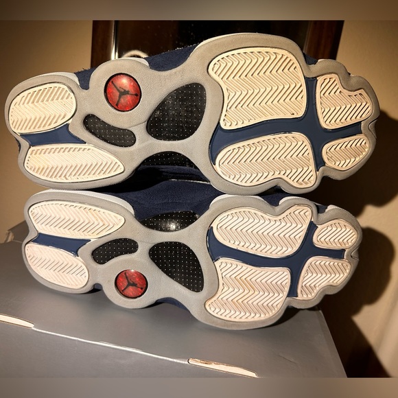 Air Jordan Retro 13s - Picture 5 of 6